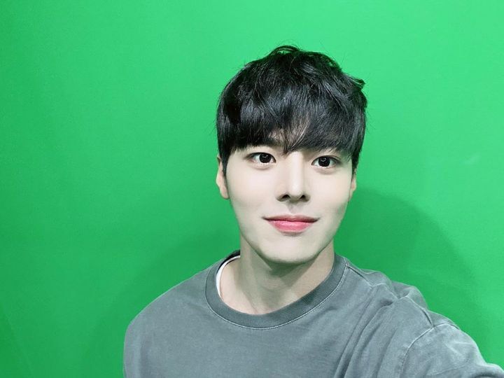 신분증 검사가 졸라 힘든이유 | 인스티즈