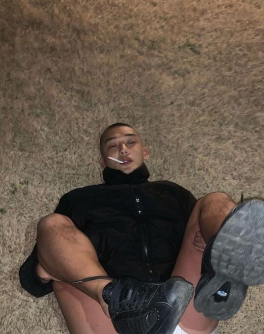 "팬티내려간다"…유아인, 충격적인 금연 선언 [전문] | 인스티즈