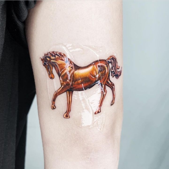 차가워보이는 금속타투 | 인스티즈