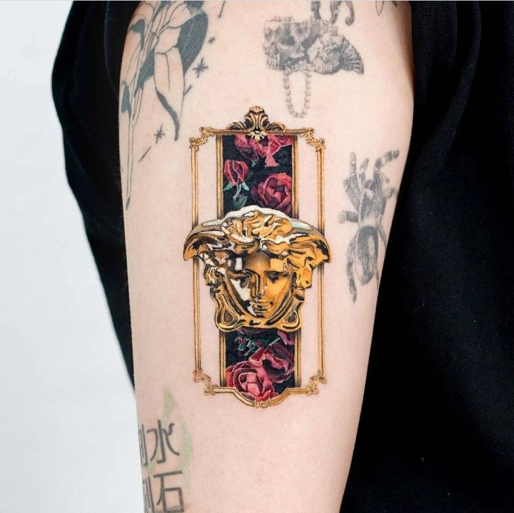 차가워보이는 금속타투 | 인스티즈