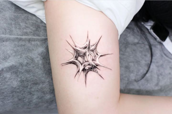 차가워보이는 금속타투 | 인스티즈