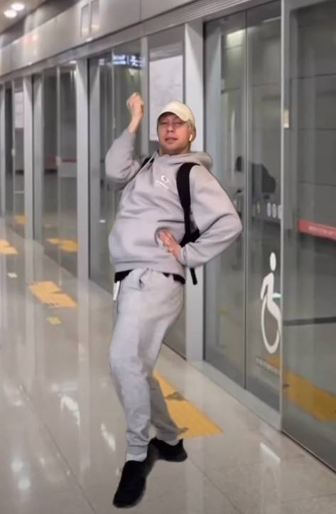 지하철에서 춤 추는 사람 봤어.. | 인스티즈