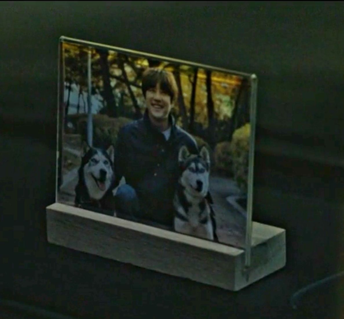 실제 연쇄살인범들이랑 싱크로율이 너무 높은 캐스팅을 보여줘서 놀라운 드라마 | 인스티즈