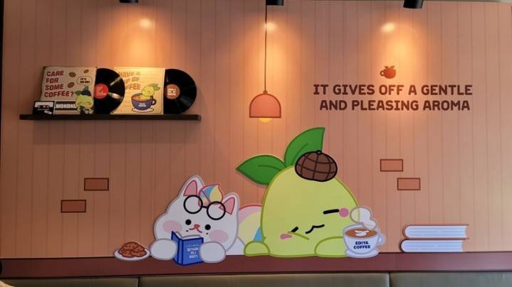 부산 이디야 모코코 팝업 스토어 사진들 | 인스티즈