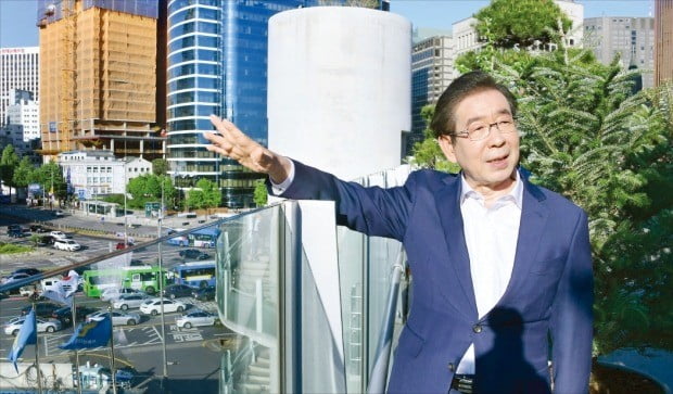 [단독] 박원순 "서울로 연결 7개 골목길 통째 개발..보행친화 도시 만들 것" | 인스티즈