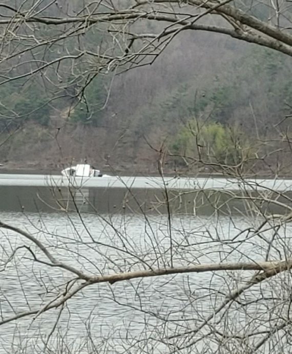 [속보] 울산 대곡댐 성묘 선박 침몰.. 승선인원 초과로 확인 | 인스티즈