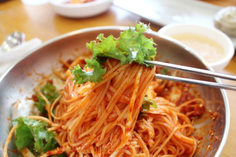 냉면 콩국수 만큼 맛있는 여름 계절메뉴.jpg | 인스티즈