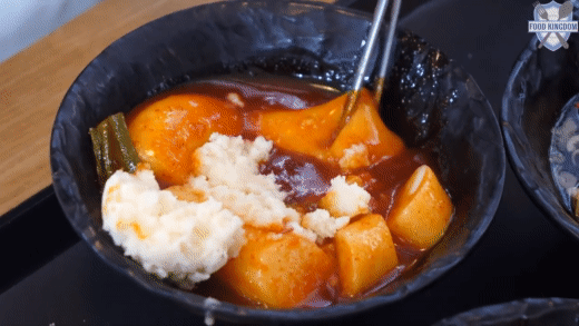 nokbeon.net-바로 뽑아 만든 가래떡 떡볶이.gif-5번 이미지