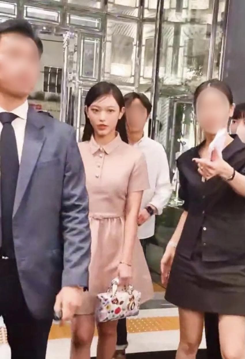 오늘자 뉴진스 해린 디올 행사 한 미모 | 인스티즈