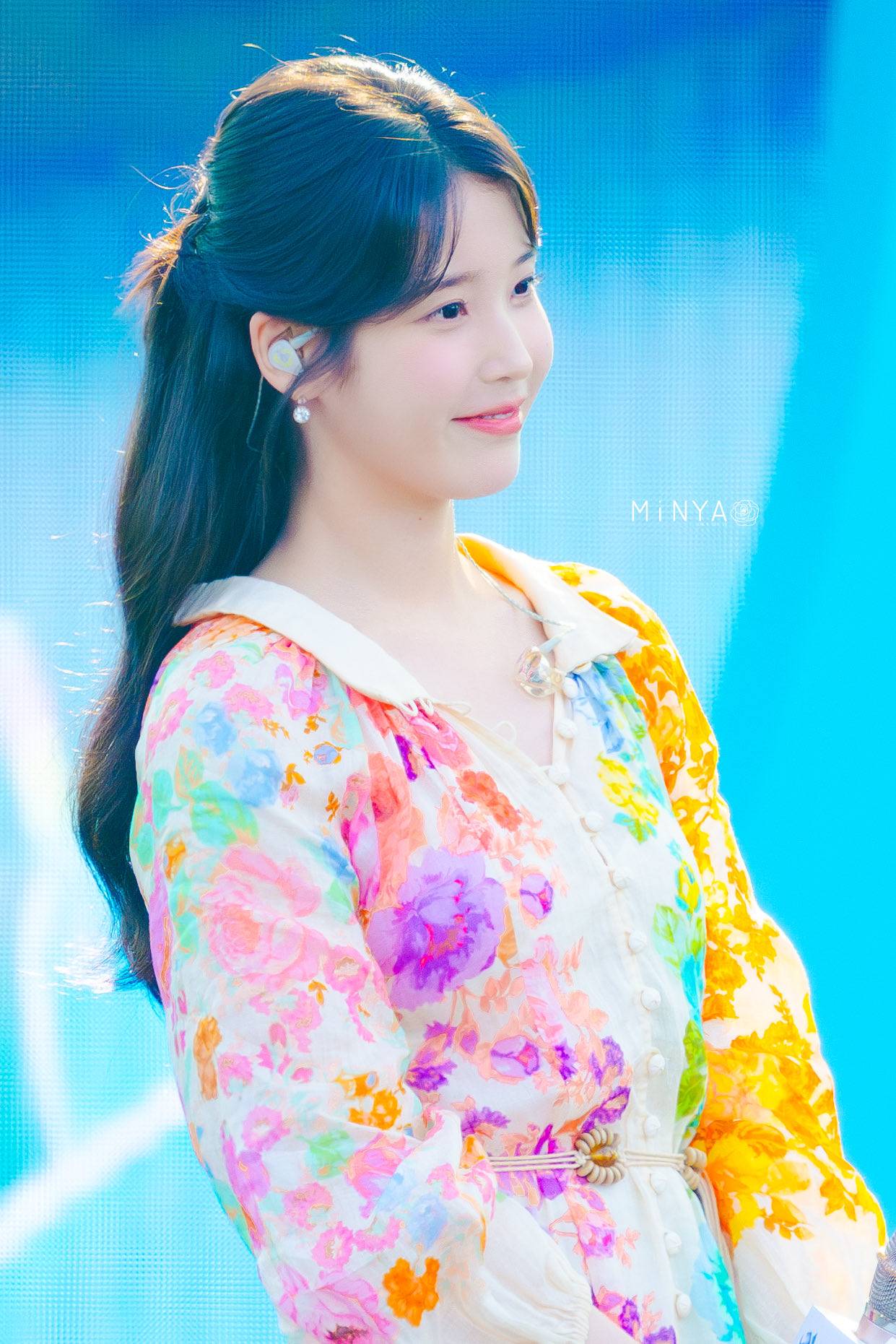 아이유 2023 이슬라이브 페스티벌.jpg | 인스티즈