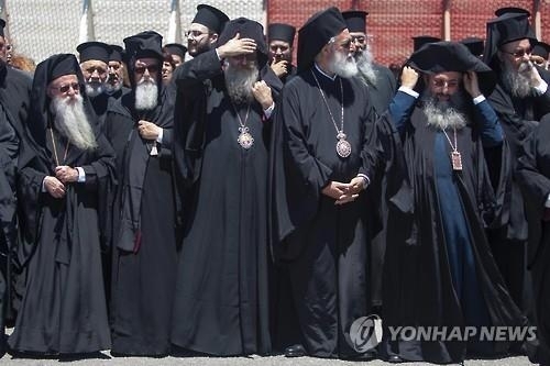 왜 이슬람교는 여성의 머리를 가만히 두지 못해서 안달일까? | 인스티즈