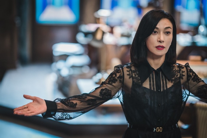 여덕몰이 개쩌는 여배우 조합의 코미디 영화 | 인스티즈