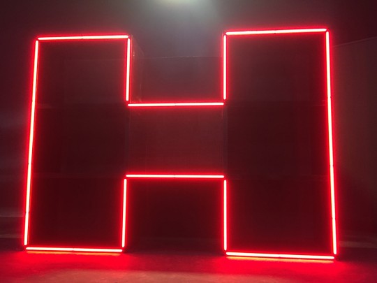 아이돌 가창력의 끝판왕 씨스타 효린의 Paradise 뮤직비디오 비하인드 | 인스티즈