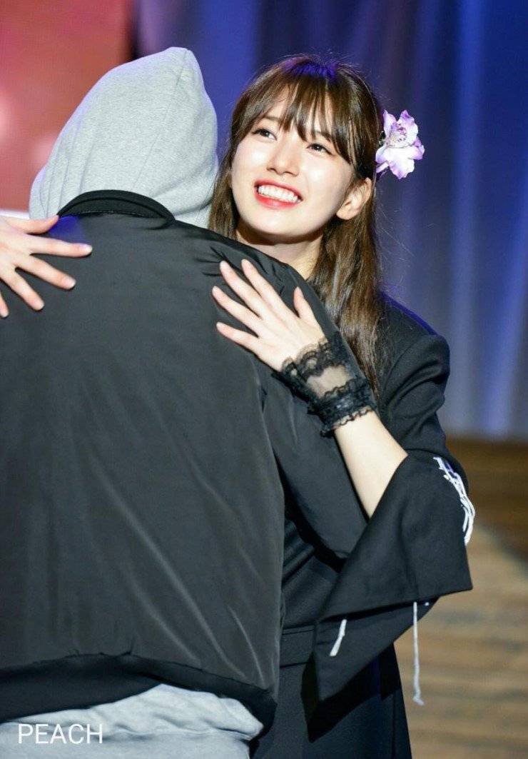 수지가 7년째 잘나가는 이유 | 인스티즈