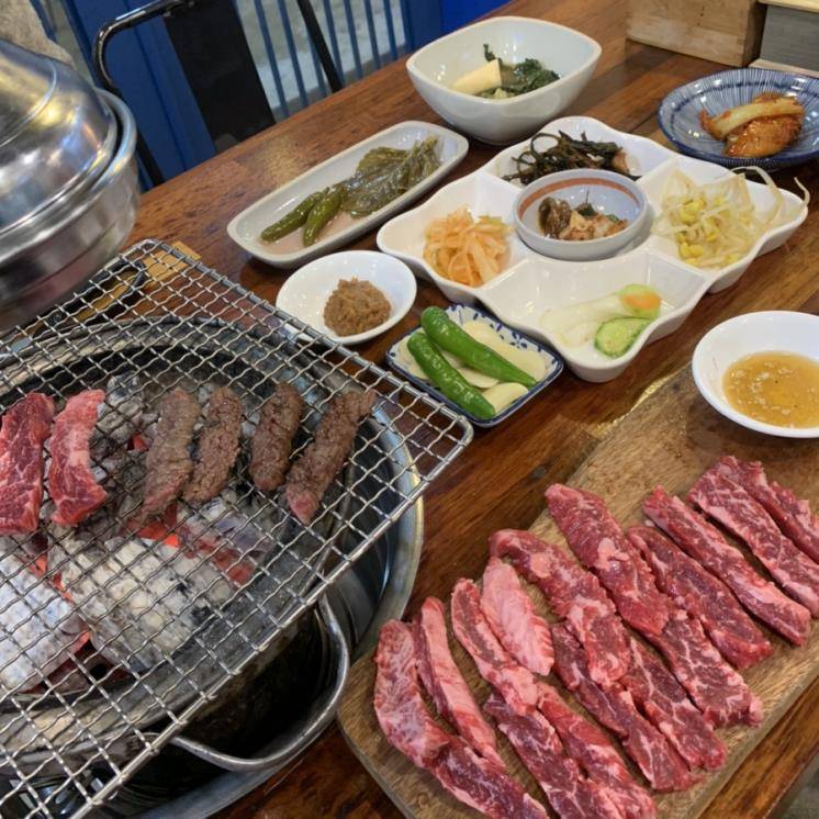 콘서트를 앞두고 '폼 미친' 영탁 맛집 4 | 인스티즈