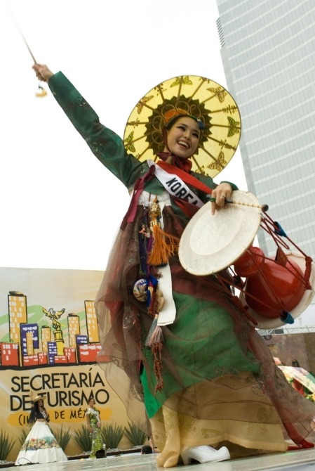 내 기준 웃는 게 예쁜 여자연예인 갑 4명 (모바일에서 안 보이는 거 수정함!!!! +추가) | 인스티즈