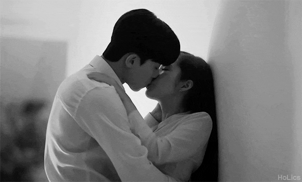 배우들이 키스신찍을때 어깨와 손을 잘쓰는게 중요하다하는 이유 | 인스티즈
