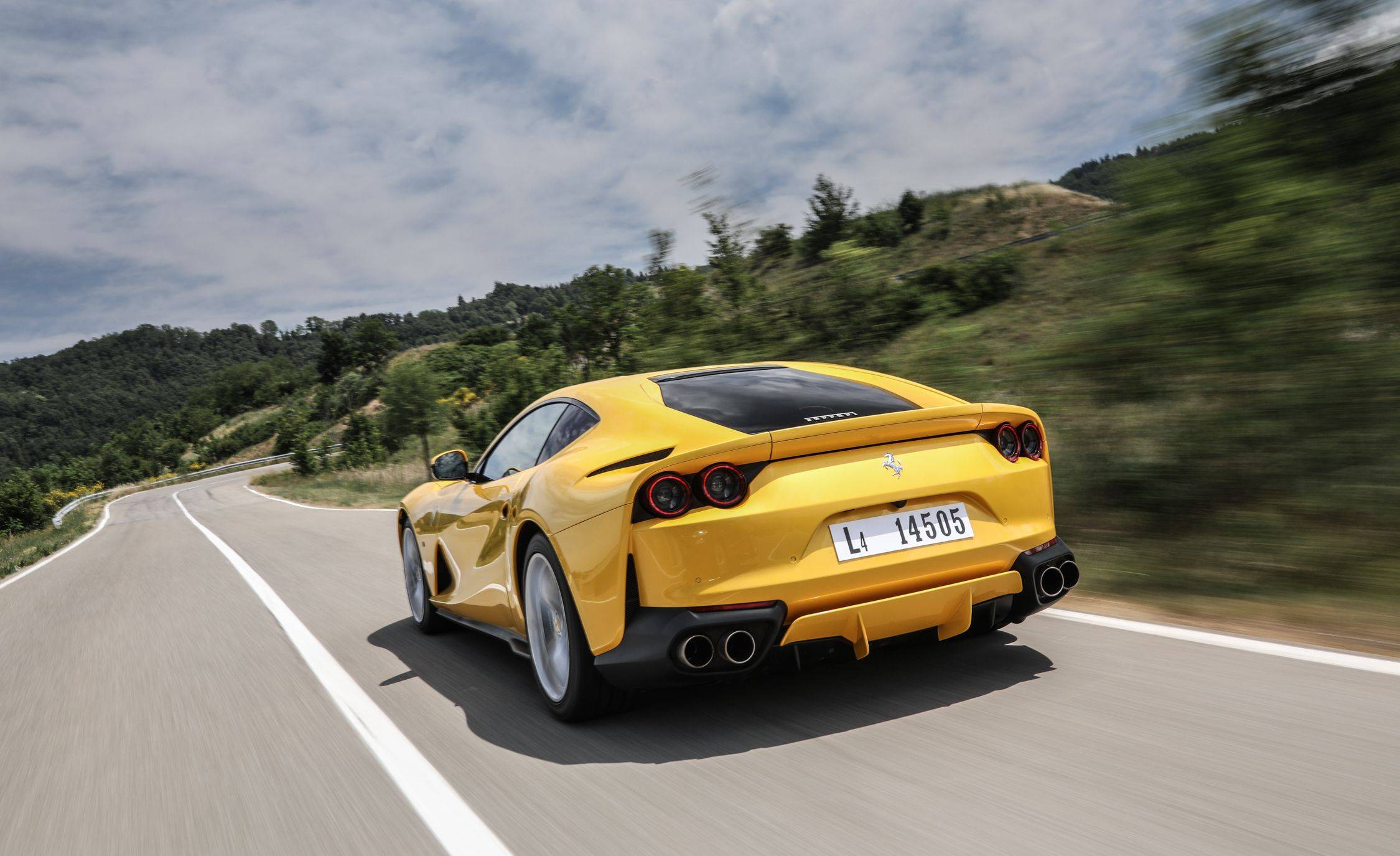 2018 페라리 812 슈퍼패스트 [데이터주의] | 인스티즈