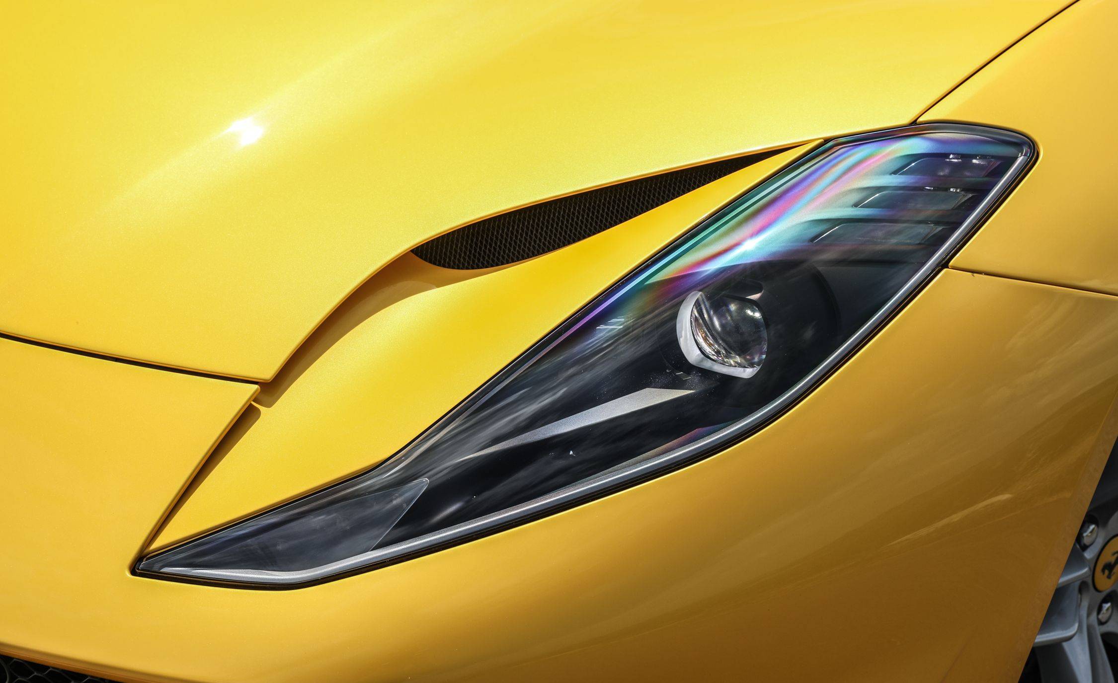 2018 페라리 812 슈퍼패스트 [데이터주의] | 인스티즈