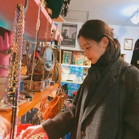 가을/겨울에만 볼 수 있는 여자들 특유의 내추럴한 분위기 코디 모음 | 인스티즈