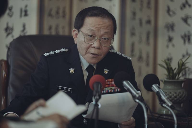 영화에서는 반대의 입장이었던 우현과 안내상 | 인스티즈