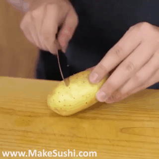 감자 껍질 쉽게 벗기는 방법.gif | 인스티즈