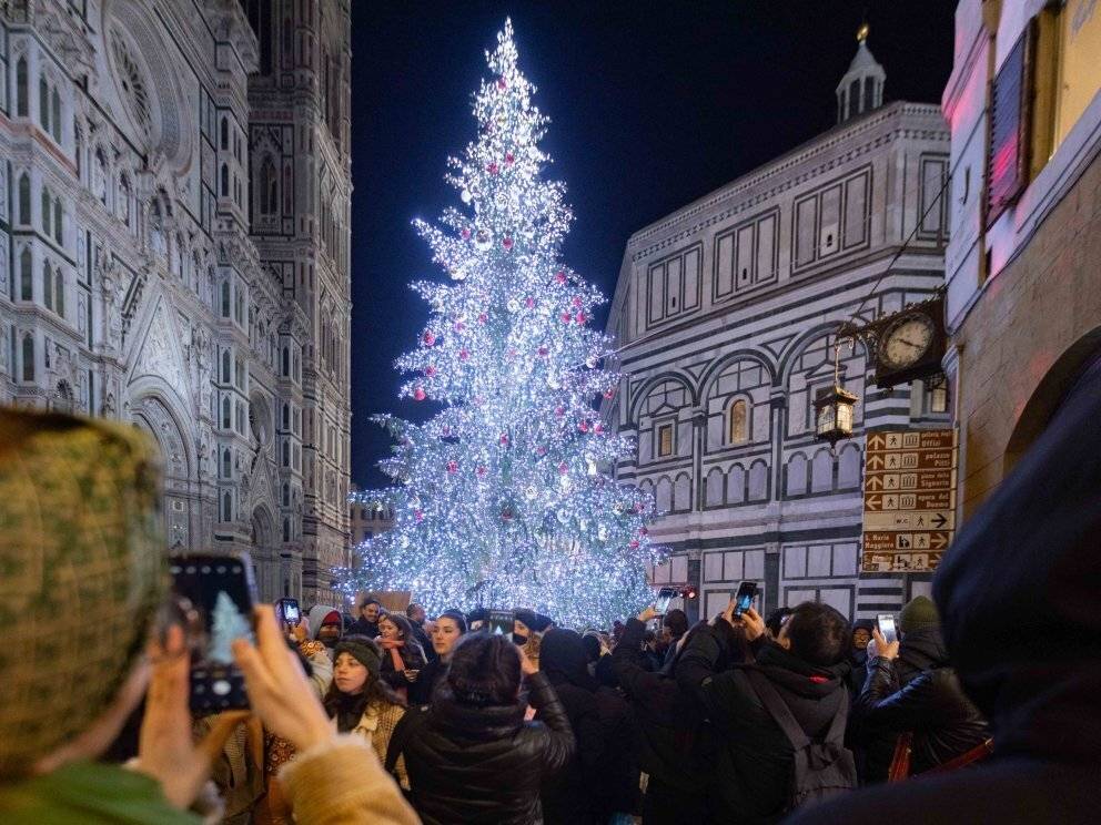 올해 이탈리아 주요 도시들 크리스마스 트리 | 인스티즈