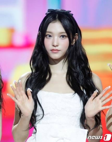 25일, 가요대전 레드카펫 걸그룹들 | 인스티즈