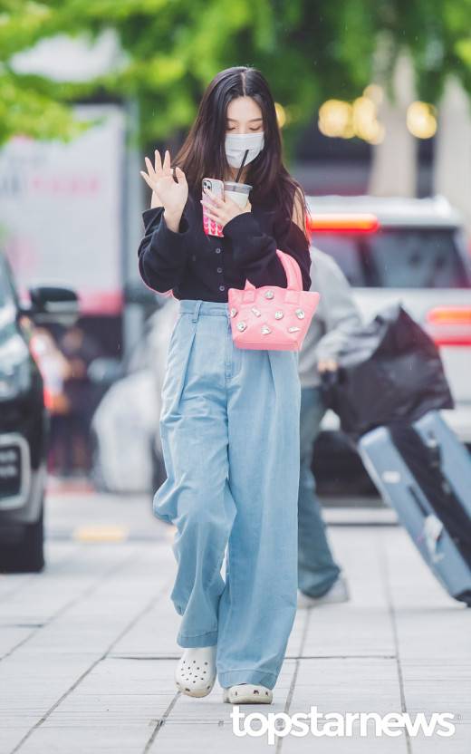 레드벨벳 조이 동물농장 출근 패션 | 인스티즈