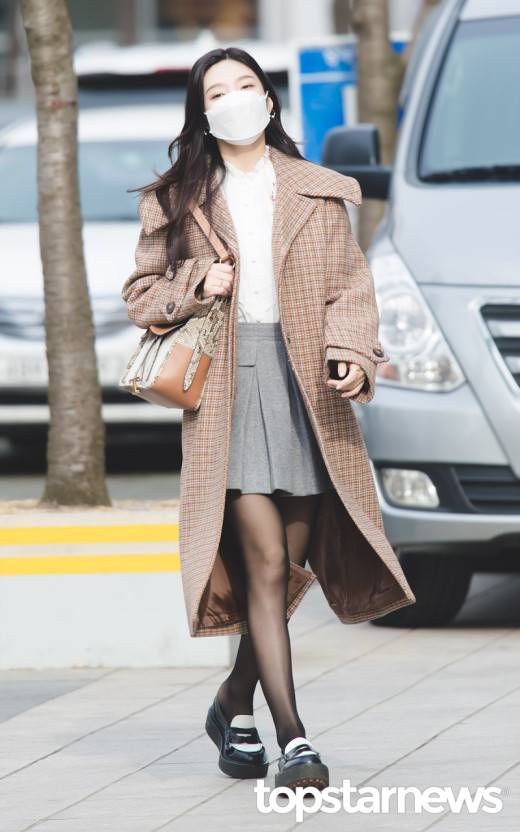 레드벨벳 조이 동물농장 출근 패션 | 인스티즈
