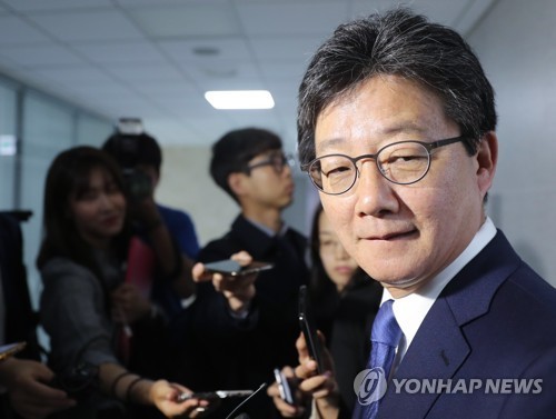 홍준표가 유승민과의 여론조사 단일화 거부한 이유 | 인스티즈