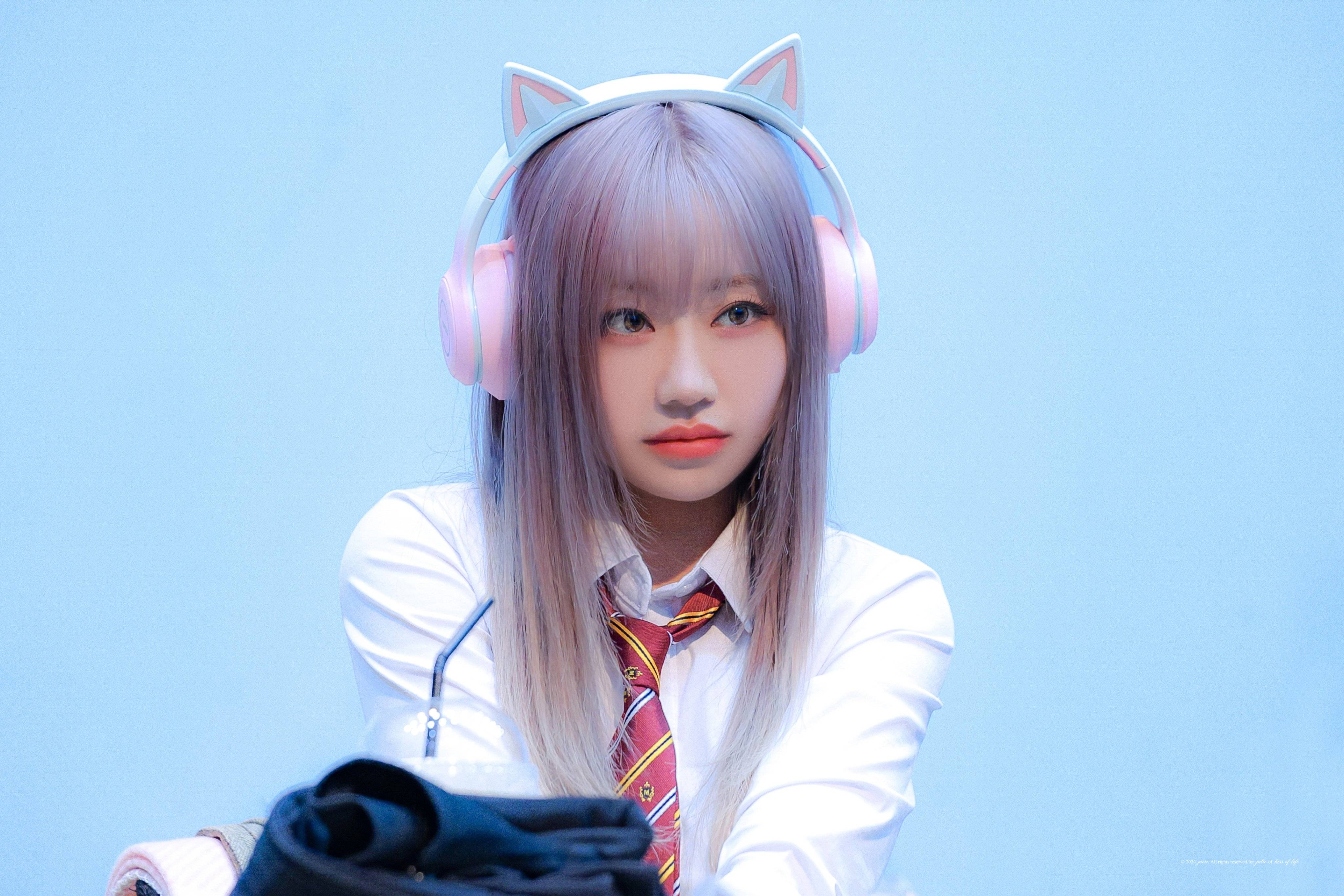 무대에선 폭룡적 평소엔 웅냥냥 그자체jpg | 인스티즈