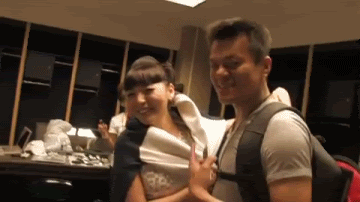 ??? : 너 때문에 ㅅㅂ 우리가...