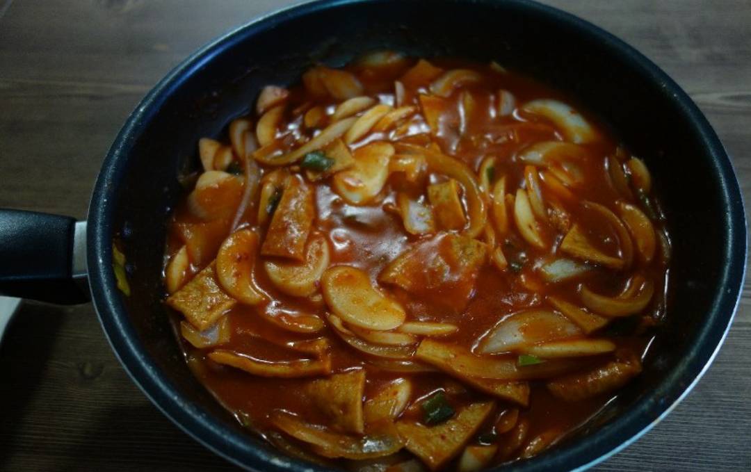 떡국떡으로 만든 떡볶이가 좋은 이유.jpg | 인스티즈