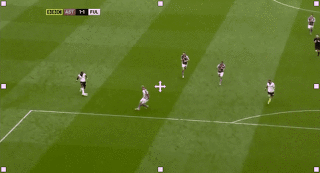 손톱만큼도 안봐주는 골라인 판독기 | 인스티즈