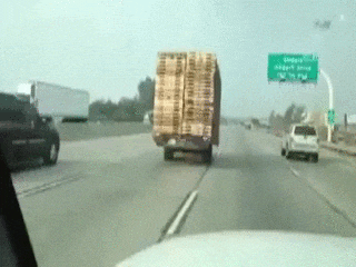 과적신고 해야겠네 저거.gif | 인스티즈