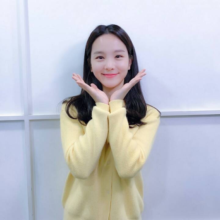 새삼 이쁘고 귀여운 송소희 | 인스티즈