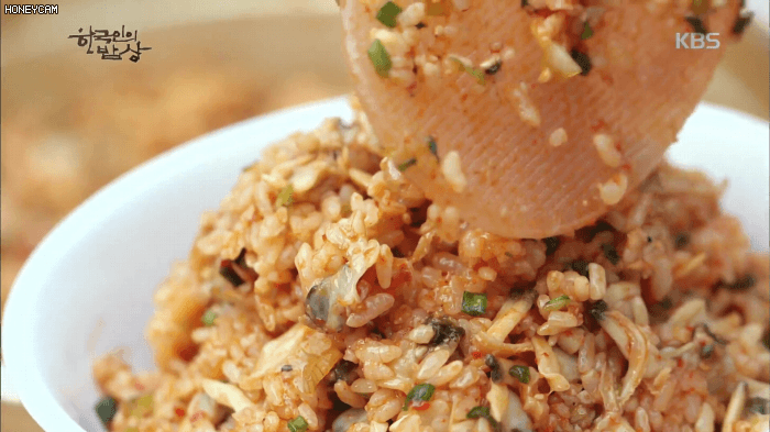 바지락 달래 비빔밥.gif | 인스티즈
