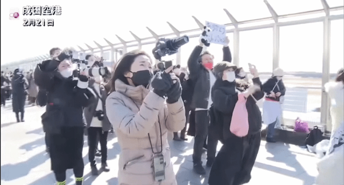 일본에서 중국으로 판다 샹샹 반환 되던 날 일본인들 | 인스티즈