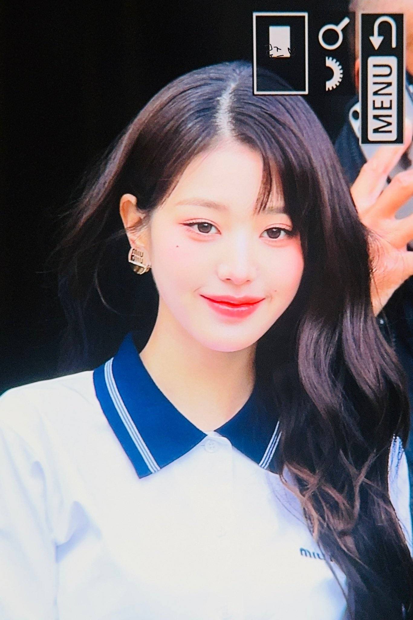 오늘자 파리패션위크 미우미우쇼 퇴근하는 아이브 장원영 | 인스티즈