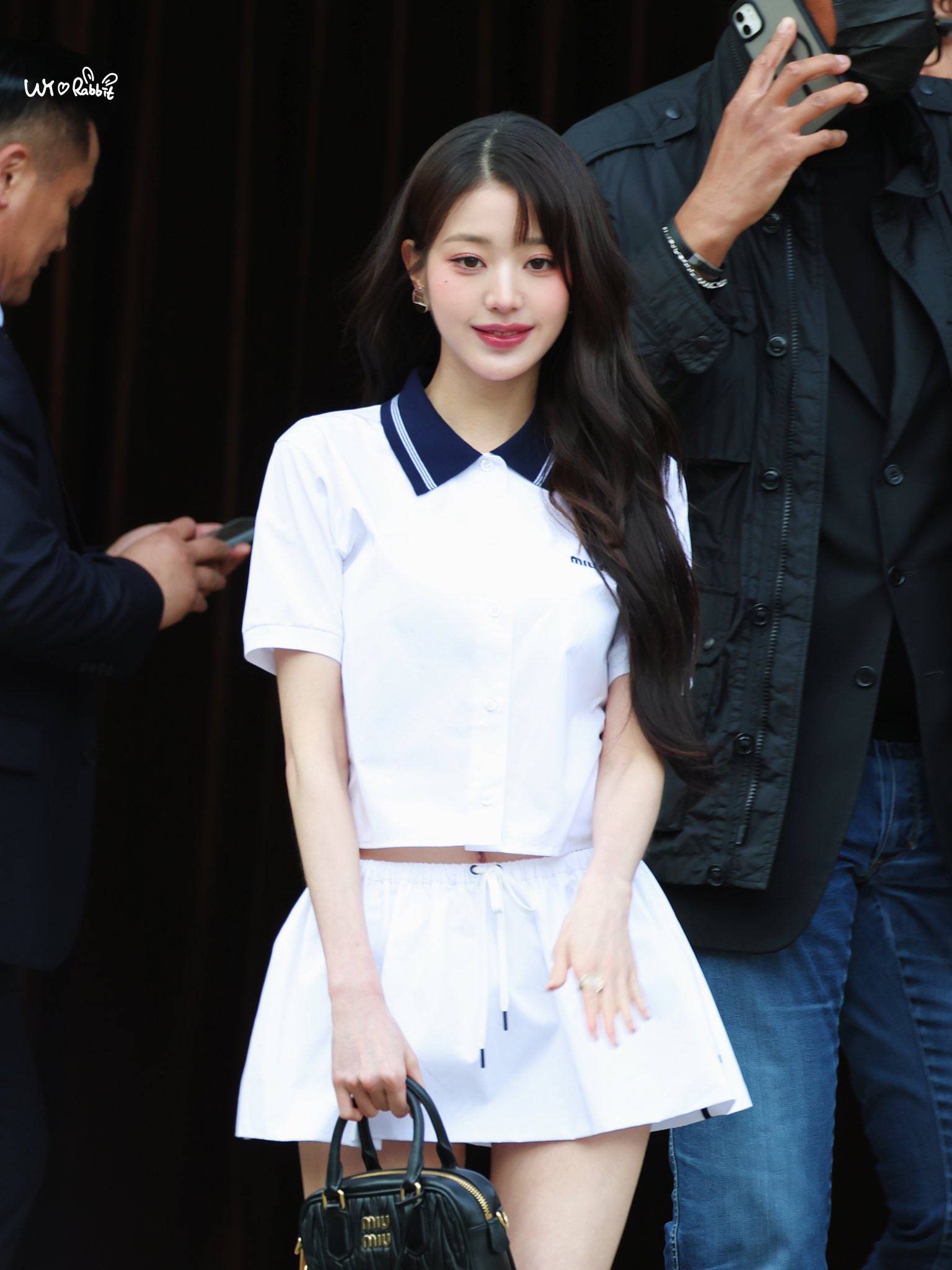 오늘자 파리패션위크 미우미우쇼 퇴근하는 아이브 장원영 | 인스티즈