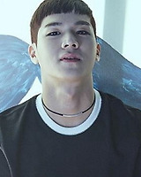 역대 5년이상 데뷔한 남자아이돌 그룹 멤버들중 한번도 장발은 본적없는 멤버들모음 | 인스티즈