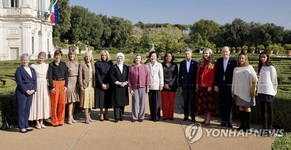 영부인은 그냥 단순한 '대통령의 아내'가 아님 | 인스티즈