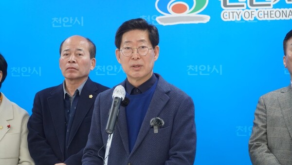 "열세에서 박빙 접전으로”…민주당 경합후보 상승세 | 인스티즈