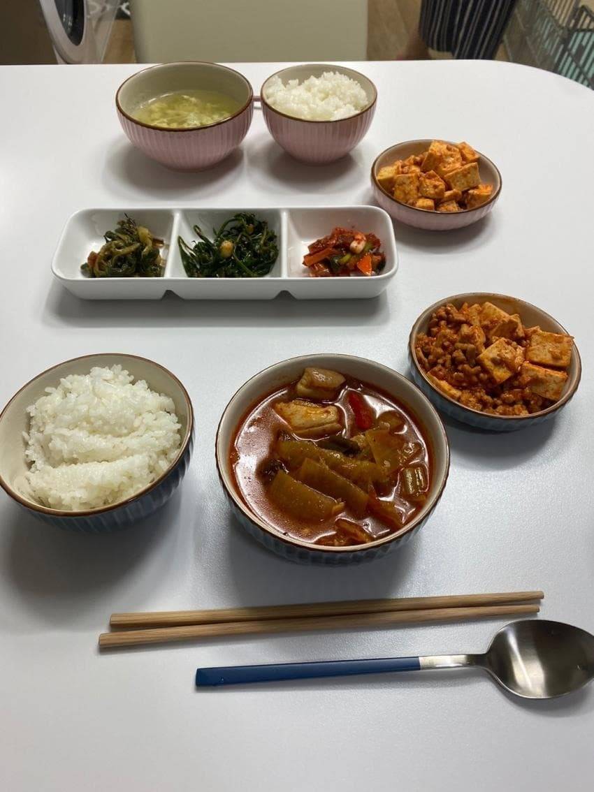 30만원 생활비 일본인 와이프가 차려주는 저녁밥.JPG | 인스티즈