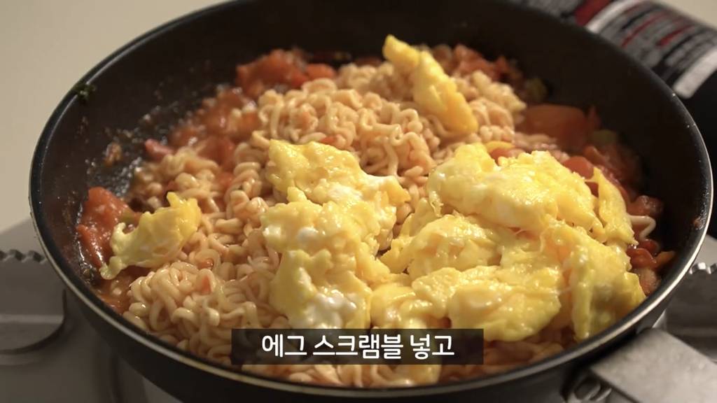 생각보다 맛있다는 토마토 달걀 라면 | 인스티즈