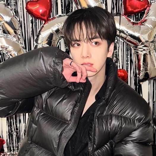 김영훈 셀카 남찍사 webp 13 장 feat. 빵밀빵 | 인스티즈