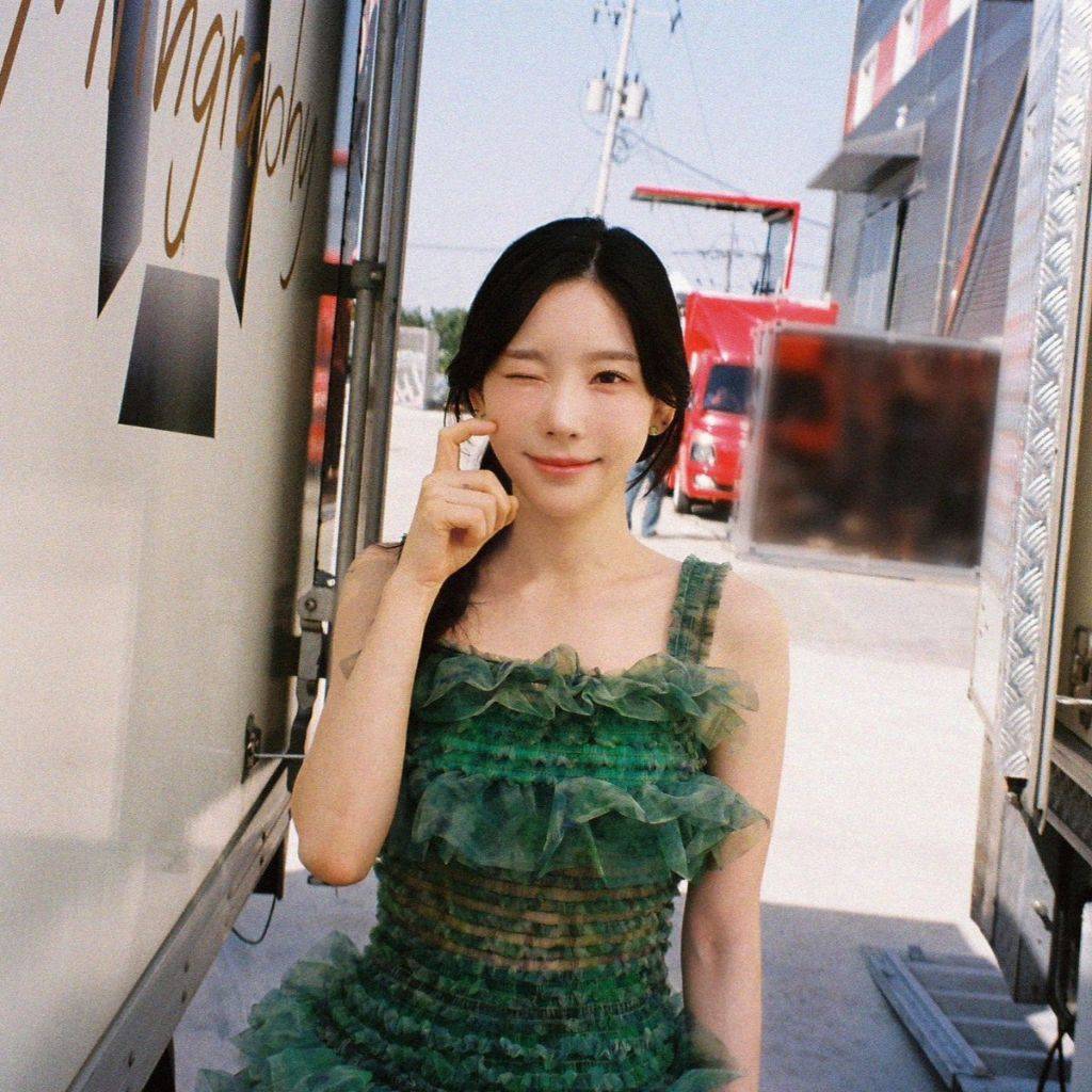 살좀 찌고나서 데뷔초 모습 보인다는 최근 태연 | 인스티즈
