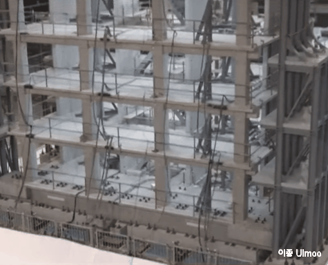 일본, 실제 10층 건물 세워 놓고 지진 실험 | 인스티즈