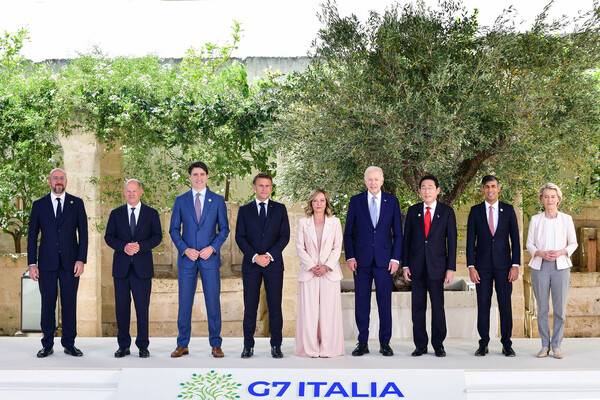 G7 정상회의에 퇴짜 맞은 윤석열의 '글로벌 중추 국가' | 인스티즈